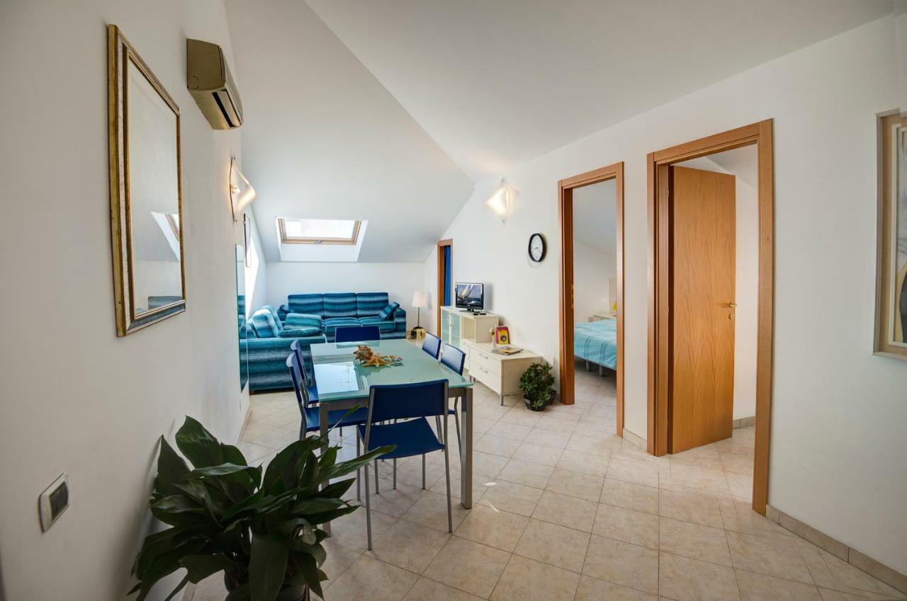 Palmaria Apartment