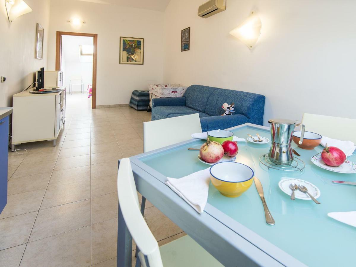 Apartment Palmaria *